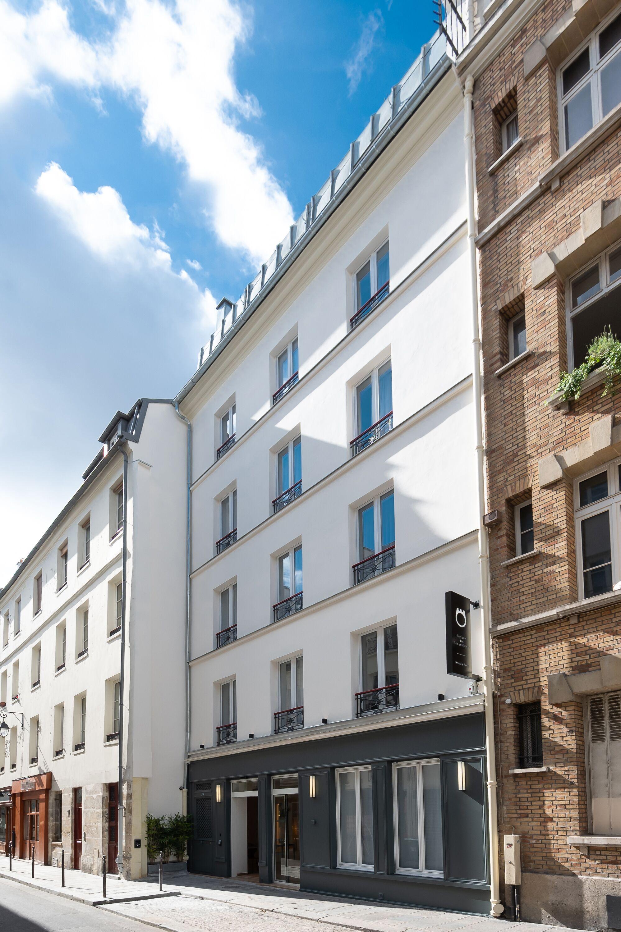Au Coeur Des Arts Et Metiers Hotel Parigi