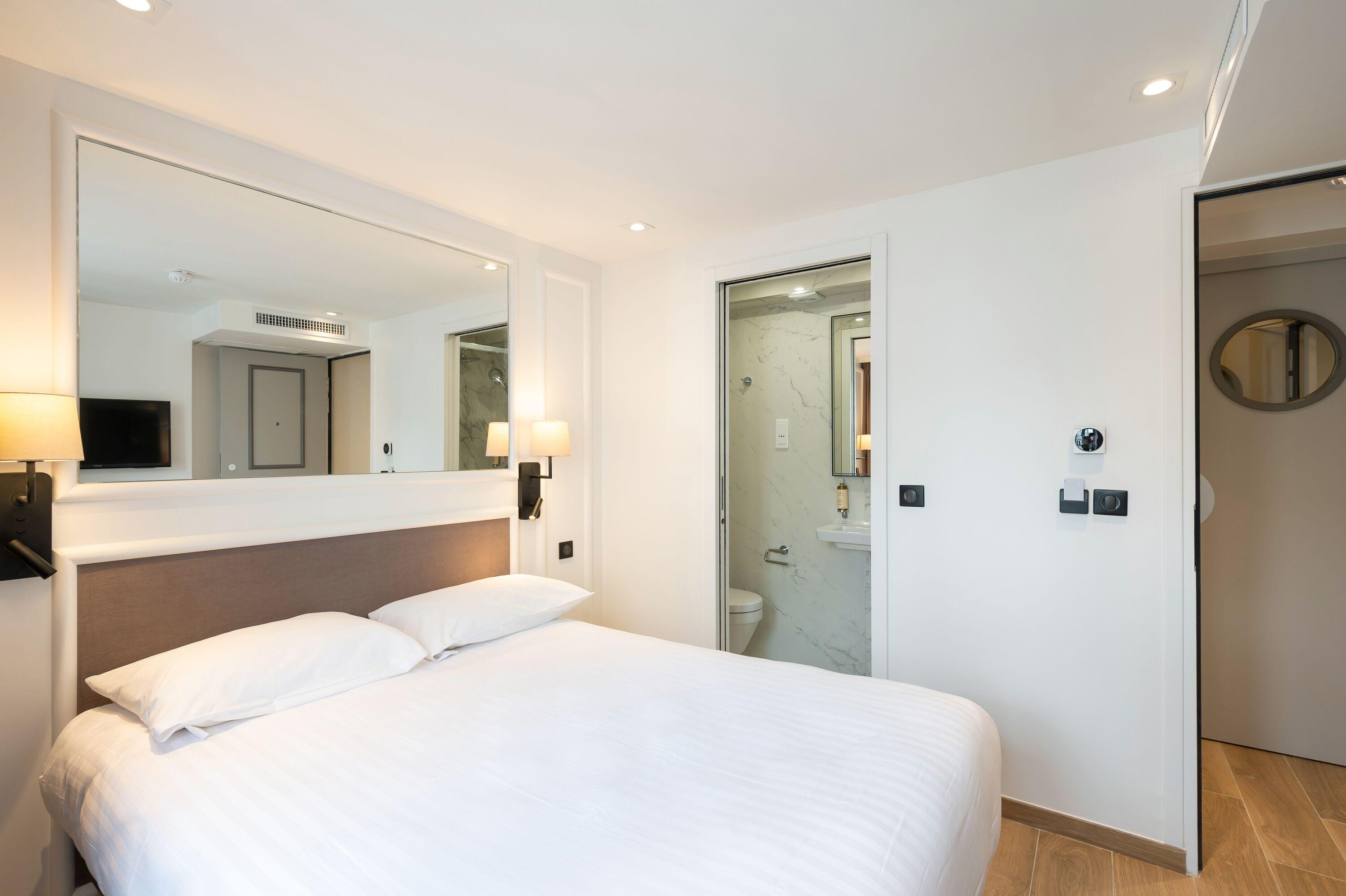 Au Coeur Des Arts Et Metiers Hotel